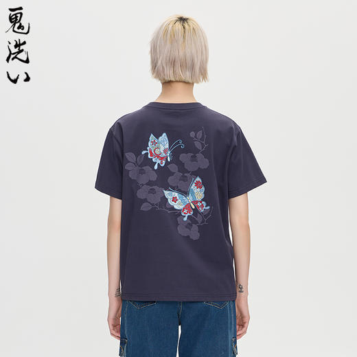 ONIARAI/鬼洗25秋季新品泥棒蓝女款如意蝴蝶绣花落肩短T N840286 商品图1