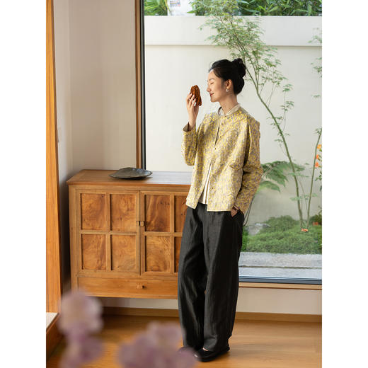 牧衣游原创 重磅30姆米迎春花织锦开衫真丝复古新中式外套 入寂 商品图2