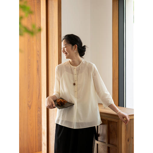 牧衣游原创 丝棉轻薄套头衫秋季新款轻薄文艺素雅百搭上衣 茶与蝉 商品图1