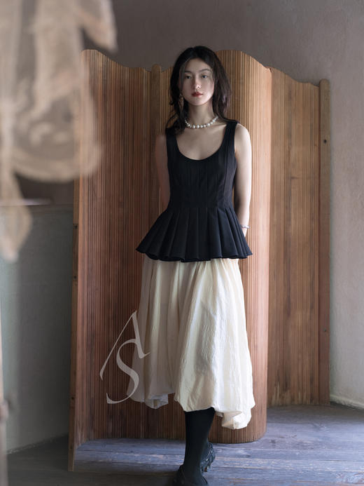 Phaedo 25AW 墨色/米金色/旧银灰野蚕丝垂褶半裙 商品图9