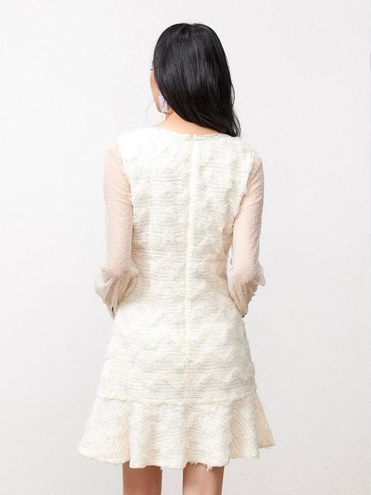 3楼FEXATA服饰(新百)       荷叶边浪漫小香风连衣裙 商品图4