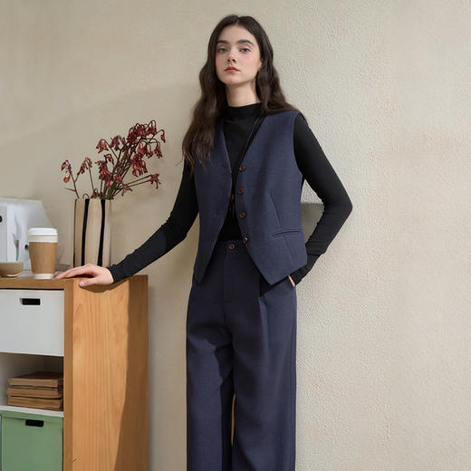 西遇轻职场通勤套装女秋季老钱风西装马甲搭直筒阔腿裤两件套V3051282 商品图2