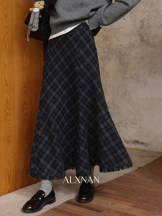 鹿向南「旧笺格痕」斜纹灰色高腰半身裙初女秋显瘦A字格纹长裙子 商品图0