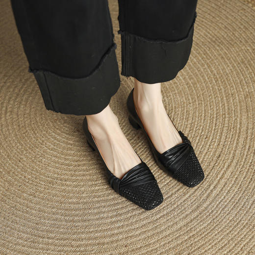 【预售5天】法式复古手抓羊皮优雅低跟单鞋女通勤真皮方头浅口小皮鞋MLS&A1030 商品图3