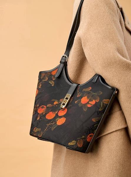 非遗香云纱花柿柿如意，新中式国风单肩斜挎手提水桶包TX-YS120762 商品图2