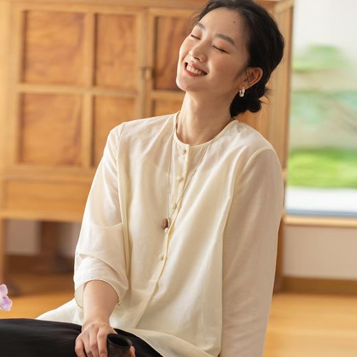 牧衣游原创 丝棉轻薄套头衫秋季新款轻薄文艺素雅百搭上衣 茶与蝉 商品图0