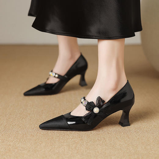 【预售5天】头层牛皮！法式复古玛丽珍鞋女粗跟中跟单鞋一字带高跟鞋MLS&A1019 商品图1