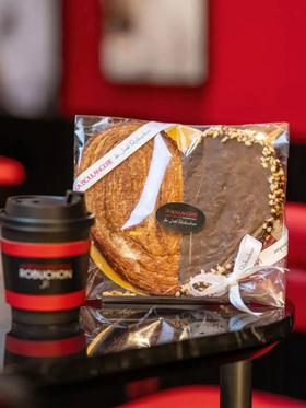 法国厨神JOËL ROBUCHON蝴蝶酥！火遍全球米其林32星酥香超美味！