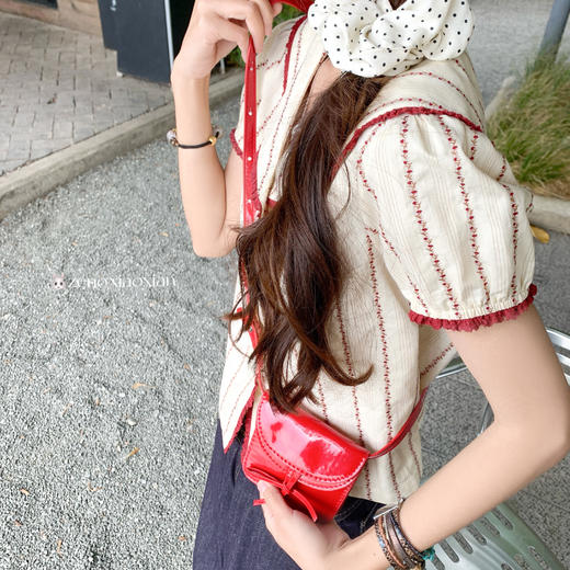 <曾小咸推荐>现货秒杀！翻领红色边泡泡袖短款衬衫 日常179.99 立减90 秒杀89.99！ 商品图10