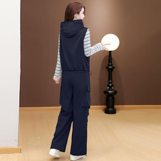 QYM 58C258506-Y时尚休闲三件套连帽马甲+长袖条纹衫+直筒阔腿裤宽松套装 商品图2
