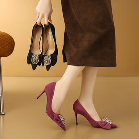 【预售7天】春秋新款性感水钻尖头浅口女真皮高跟鞋女细跟气质尖头单鞋CX&B0817