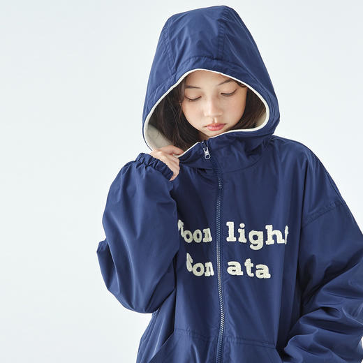 棵初2025年冬季新款亲子中大女童防泼水两面穿外套抗静电绣花上衣 商品图2