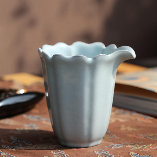 问鼎官窑庚子宋青馨香公杯 商品图0