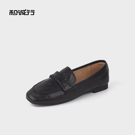 和诚行2025秋季平底休闲乐福鞋复古单鞋女一脚蹬小皮鞋0010850 商品图1