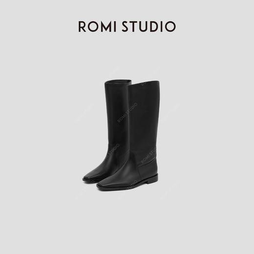 ROMI STUDIO“率性利落”牛皮拼羊皮粗跟方头长筒靴 RW24WP30718 商品图0