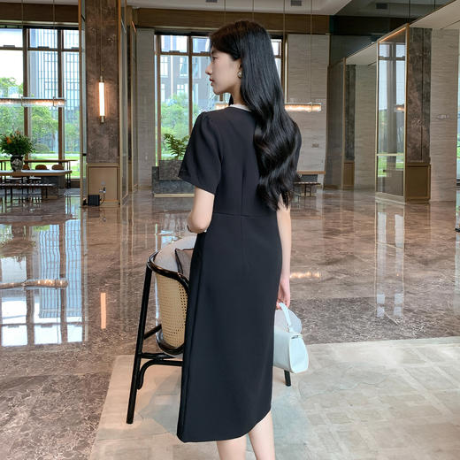 奢姿大码女装2026夏季法式赫本风荷叶边气质连衣裙胖妹妹开叉裙子9952802826 商品图3