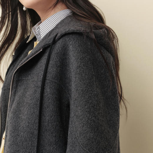 【严选】诗凡黎冬短大衣7G9370811 商品图3