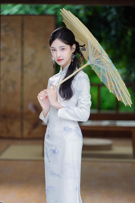 逸红颜明月优选#精致手工钉珠旗袍『山水纪』提花料山水印花针织旗袍，行走的山水画~ 商品图2