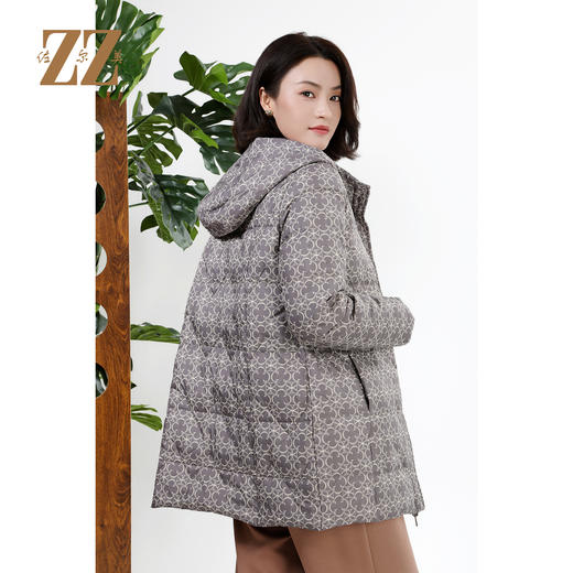 佐尔美冬季上新 双面穿印花连帽宽松显瘦保暖羽绒服外套女E34YY22 商品图4