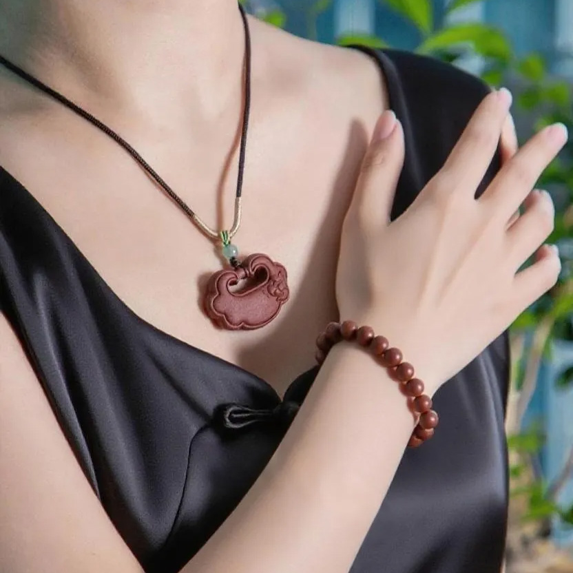 热卖！疗愈神器！宫造 非遗伏湿香 手串/香牌 礼盒包装