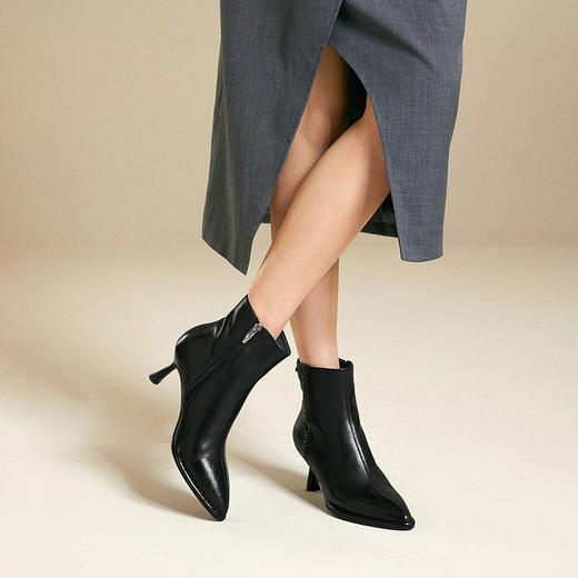 千百度细高跟羊皮靴女冬季寻款踝靴时尚尖头显瘦短靴时装靴A25590605 商品图2