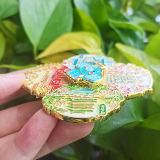 【地铁礼物】四季旋转冰箱贴 商品图1