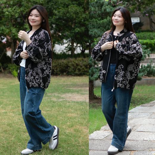 👍【不挑体型  初秋王炸牛仔裤】穿了都说版型好！🔥非常经典的墨蓝色，适中阔腿直筒款，隐藏腿部肉肉，松量适中，不显胖，不勒肉肉，行动自由舒适，不拘束~ 商品图0