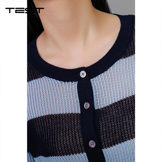 秋上新韩系清新风蓝黑条纹针织开衫1253098 商品图2