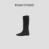 ROMI STUDIO“率性利落”牛皮拼羊皮粗跟方头长筒靴 RW24WP30718 商品缩略图1