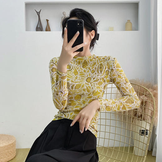 KQL A55F8568时尚洋气高弹网长袖印花高领打底衫T恤上衣 商品图1