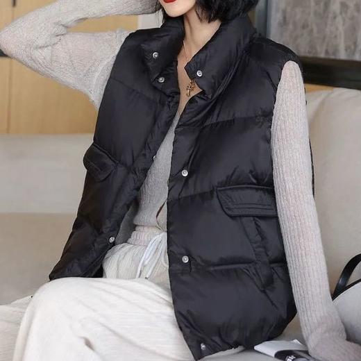 missboudior 轻薄立领羽绒休闲马甲外套 保暖舒适透气 商品图2