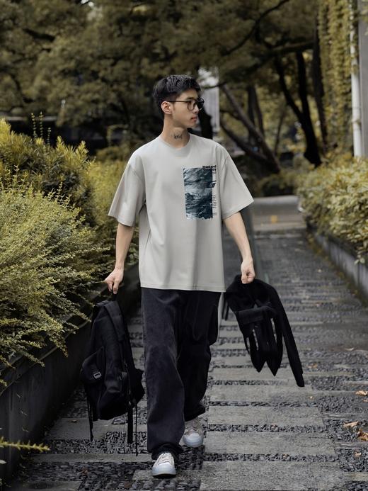 佐丹奴男装25年商场同款【索罗娜】凉感保型时尚印花T恤01095233 商品图4