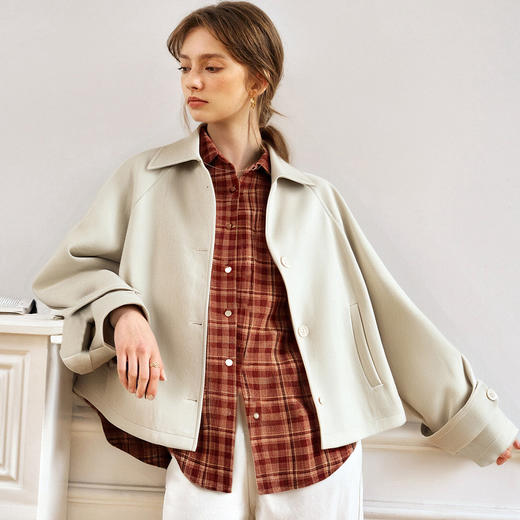 OLrain欧芮儿通勤百搭宽松短款外套女秋季2025新款宽松英伦风上衣 商品图0