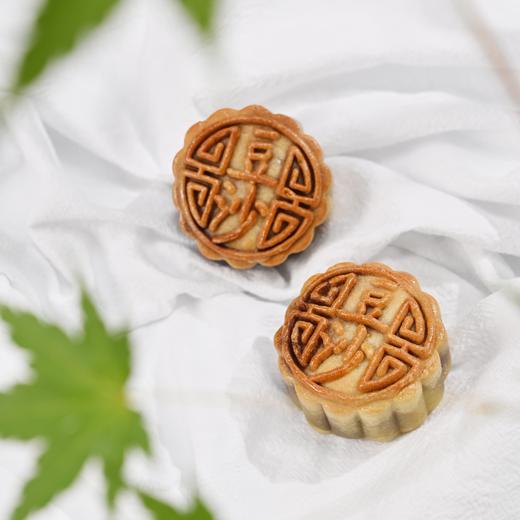 2025年中秋月饼哥哥 豆沙蛋黄月饼 60g*8个/盒手工月饼保质期10-15天 商品图1