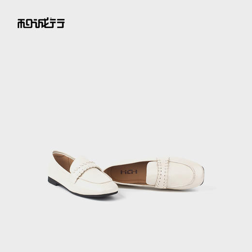 和诚行2025秋季平底休闲乐福鞋复古单鞋女一脚蹬小皮鞋0010850 商品图4