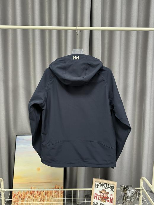 点此购买 海丽汉森春秋季男女情侣款科技户外软壳抓绒冲锋衣 kad 328533 商品图2