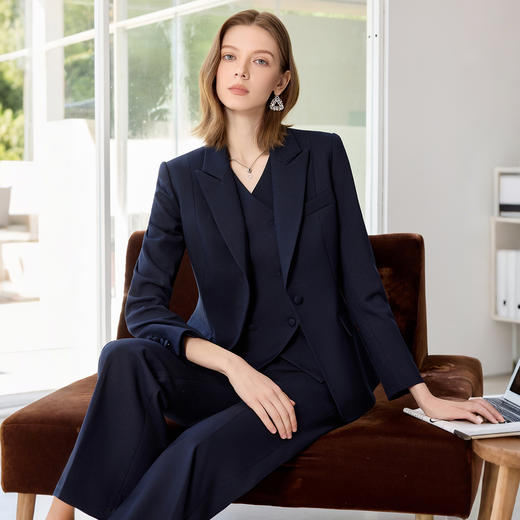IWY/高级感总裁职业西装套装女气质英伦风销售正装商务面试套裤J25C215+25P825 商品图0