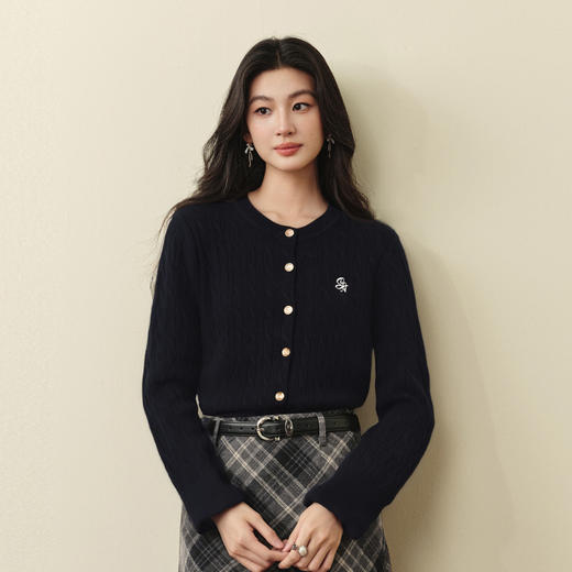 【严选】【孟子义同款】诗凡黎春秋刺绣绞花针织开衫7G8332821 商品图3