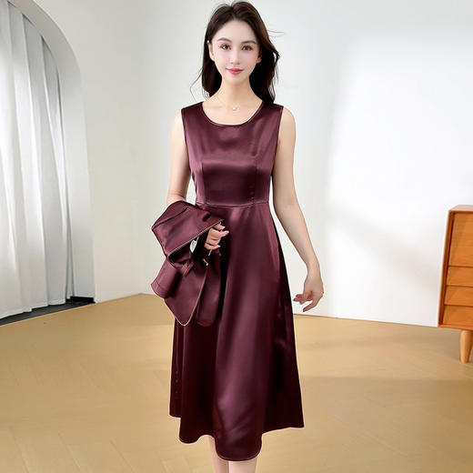 QYM 25Y805-Y时尚两件套裙中式小西服外套无袖打底连衣裙A字裙套装 商品图2