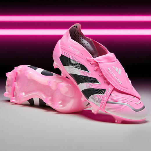 贝克汉姆FG系列足球鞋粉色 商品图0
