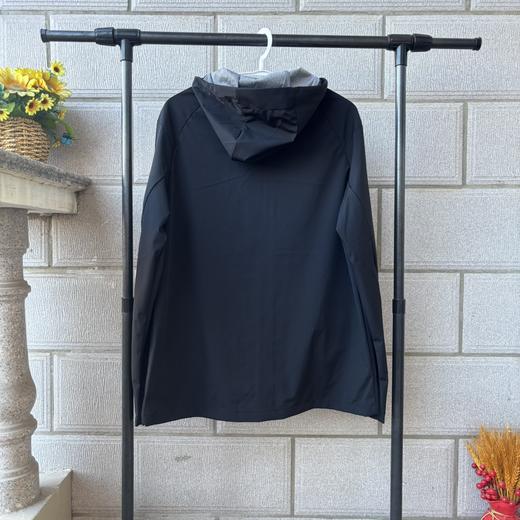 点此购买 迪桑特春秋季男士防风水透气轻量冲锋衣 jj 328530 商品图5