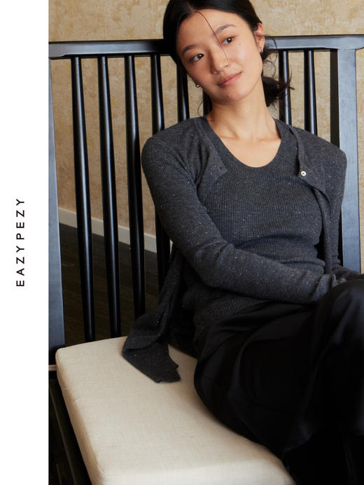 流光星河精纺两穿羊绒开衫 商品图3