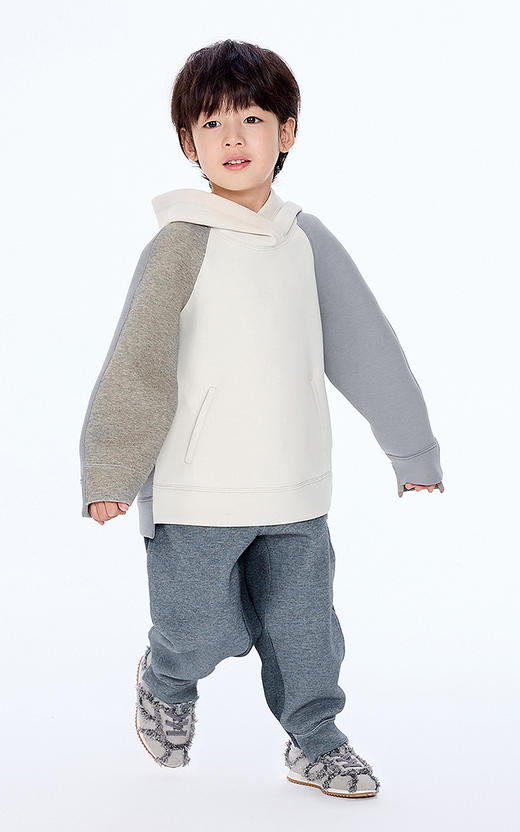 jnby  25年秋款  连帽套头卫衣  1P9411530 商品图0