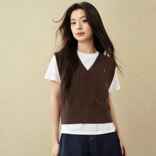 【严选】诗凡黎全羊毛绞花针织马甲背心2025秋新款软糯百搭无袖刺绣上衣女7G8132021 商品图3