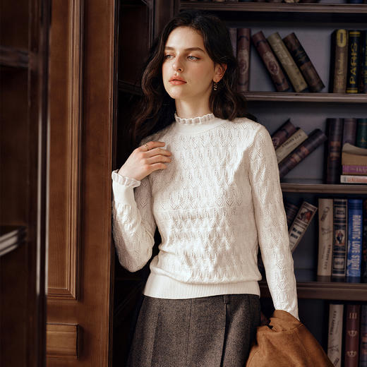 OLrain欧芮儿荷叶边镂空织花毛针织套头衫女秋季2025新款长袖上衣 商品图3