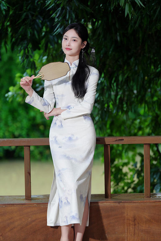 逸红颜明月优选#精致手工钉珠旗袍『山水纪』提花料山水印花针织旗袍，行走的山水画~ 商品图10