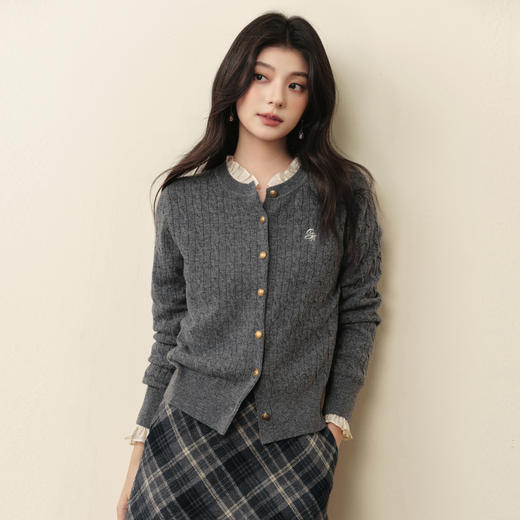 【严选】【孟子义同款】诗凡黎春秋刺绣绞花针织开衫7G8332821 商品图1