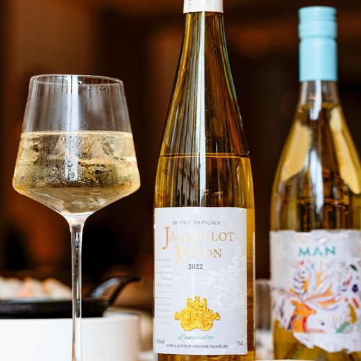【法国/智利原瓶进口 干白+甜白】JACQUELOT BARON干白葡萄酒13%vol +JIN MAN甜白葡萄酒12%vol（ 750ml*2瓶送镭射手提高档冰袋） 商品图9