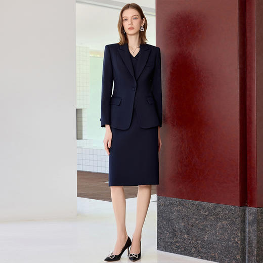 IWY/藏青色西装套裙女秋季长袖高级感商务正装职场工作服J25C215+25S825 商品图0