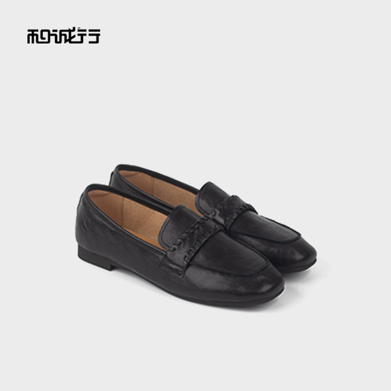 和诚行2025秋季平底休闲乐福鞋复古单鞋女一脚蹬小皮鞋0010850